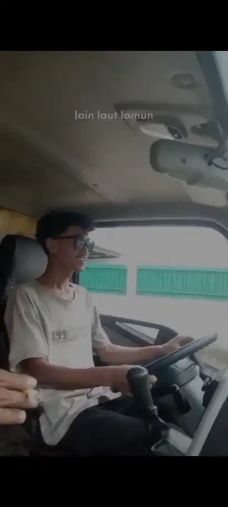 Mencari pekerjaan driver pribadi / jasa supir SIMA aktip SIM C aktip