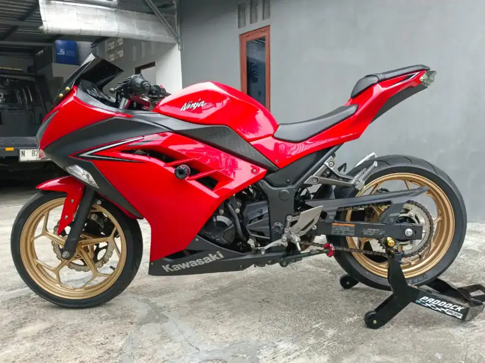Ninja 250 fi 2016 super istimewa like new odo 8ribu ori