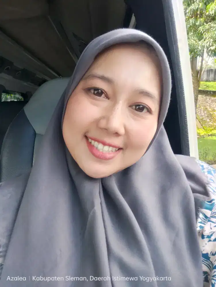 Cari pekerjaan yg halal bukan yg ngadi²