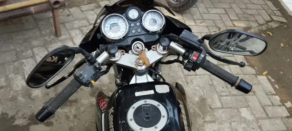 Kawasiki ninja r Tahun 2015 200 CC