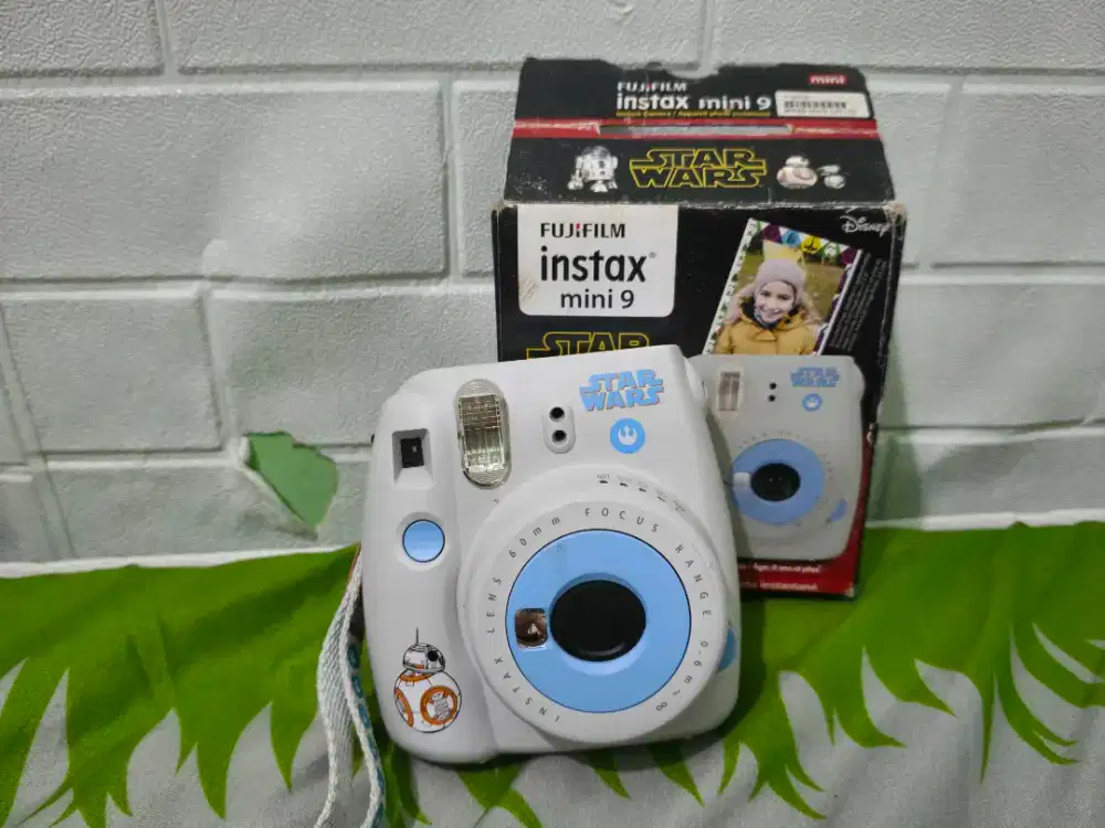 Kamera Fujifilm instax mini 9 star wars