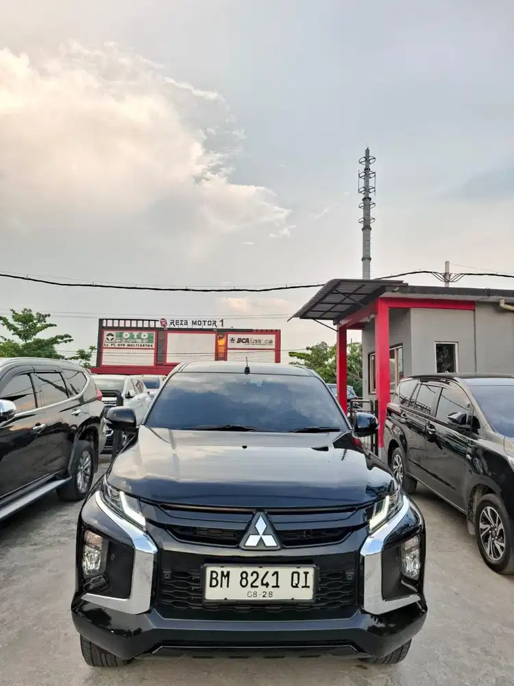 Triton 2023 ultimate matic. Km 13rb antik