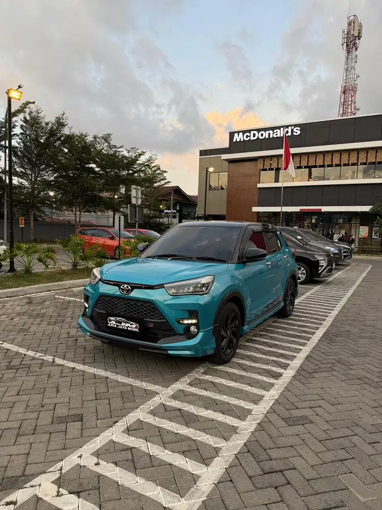 Toyota Raize GR sport 2022 metic