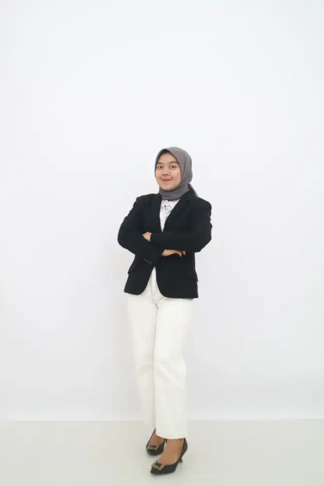Admin & Customer Service