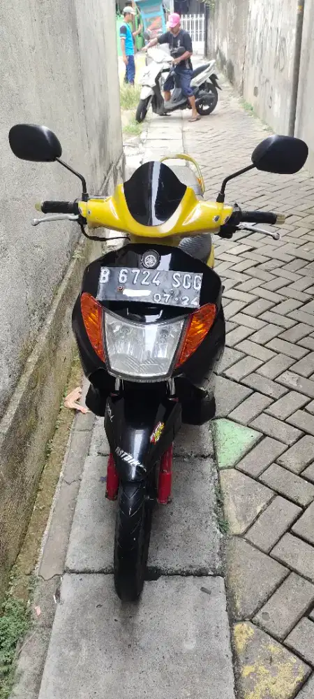 Yamaha Nouvo 2004 Yellow