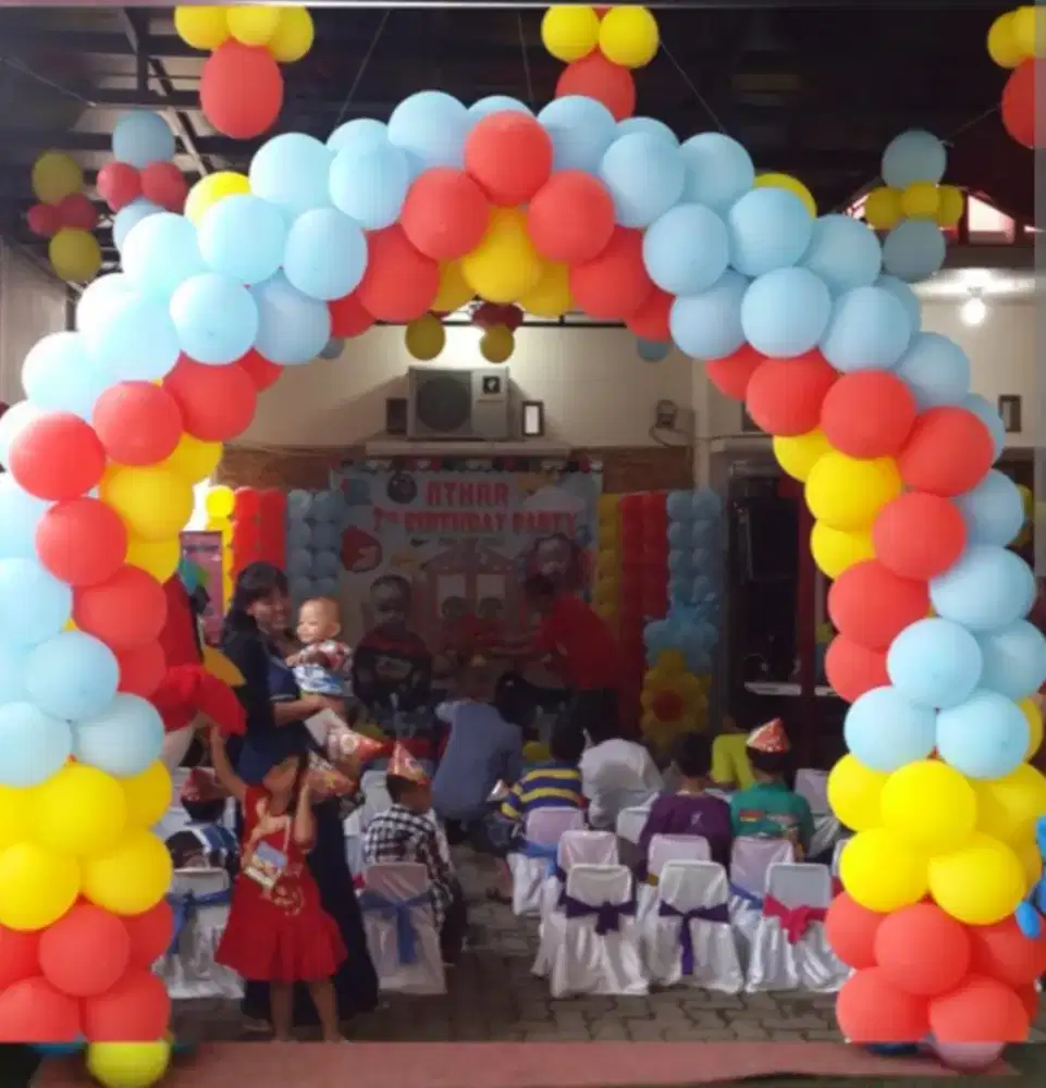 Cari pembuat konten / iklan pengalaman