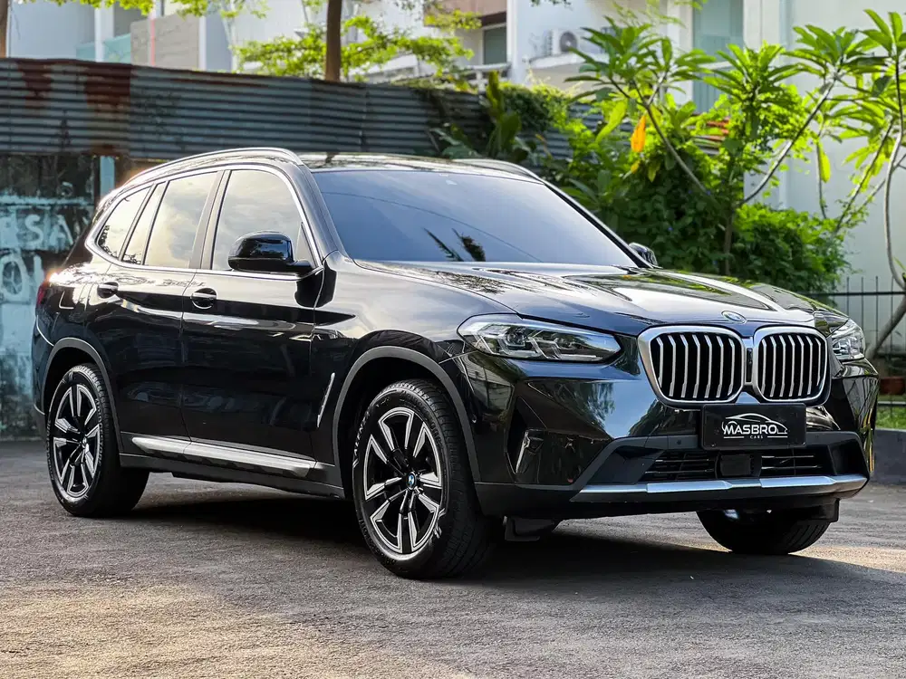 BMW X3 sDrige 20i Luxury LCI 2024 6rb Miles sangat antik like new