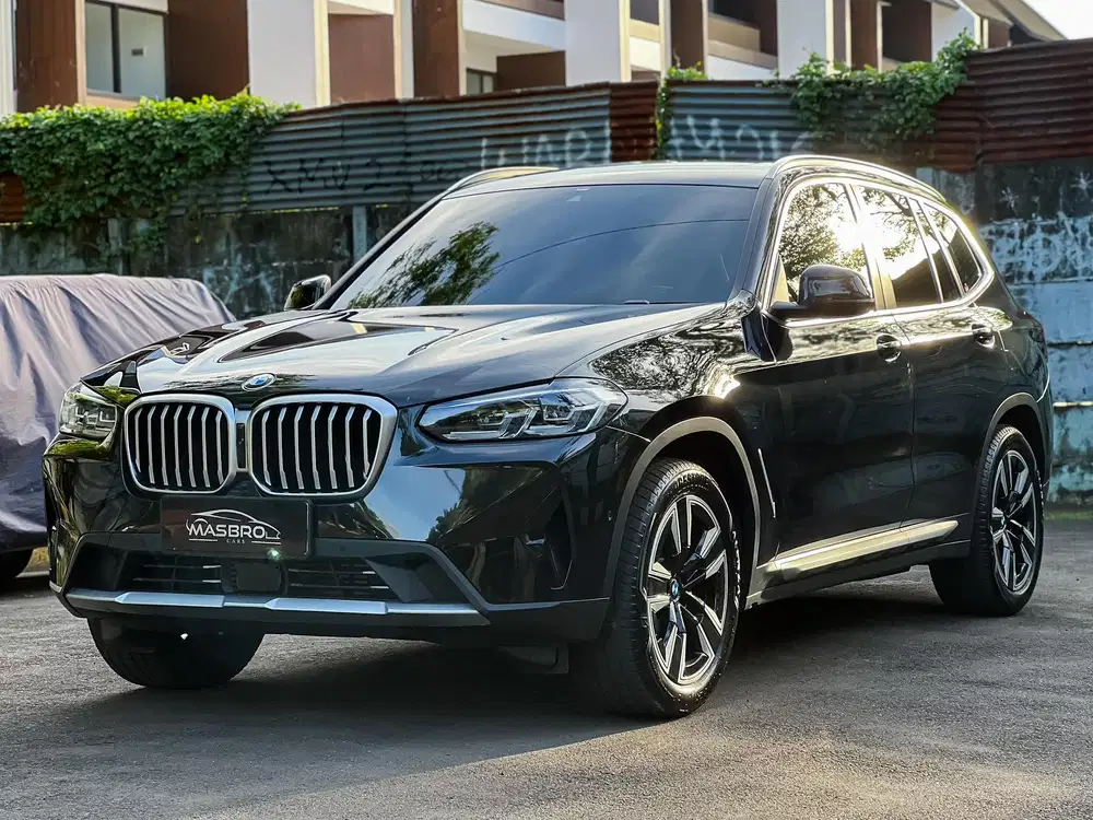 BMW X3 sDrige 20i Luxury LCI 2024 6rb Miles sangat antik like new
