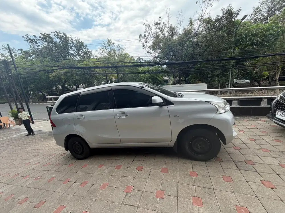 Toyota Avanza 2015 Bensin