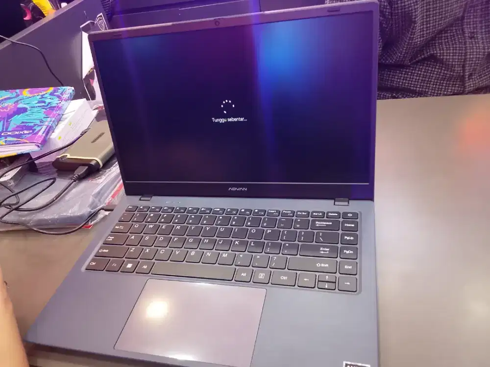 cicilan ringan laptop Advan