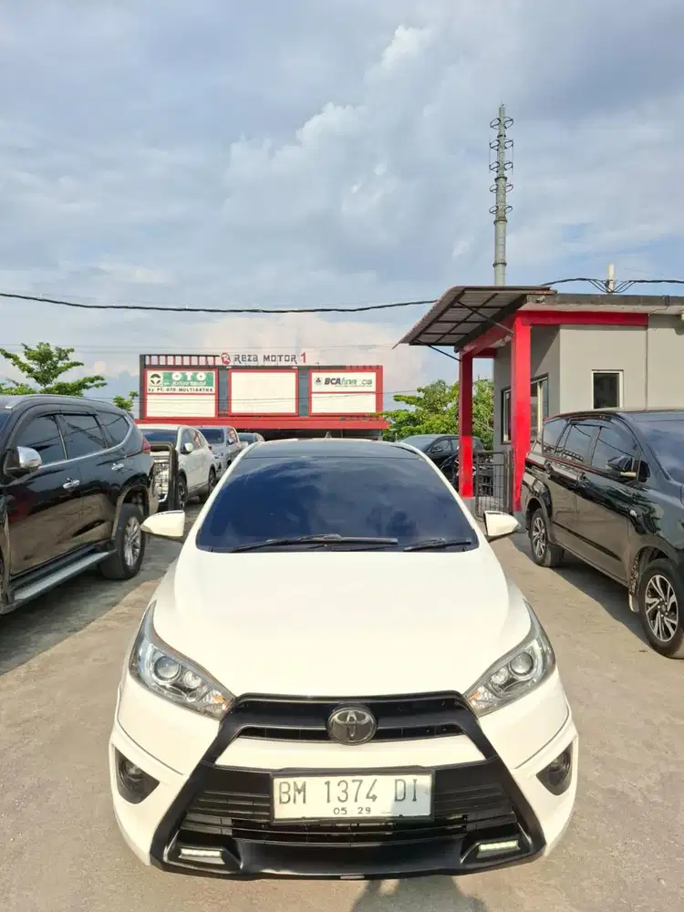 Yaris 2014 S TRD matic. Km 120rb