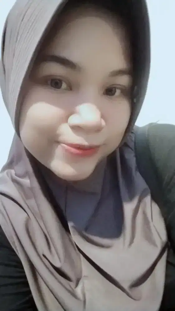 Lgi butuh kerja, TPI mau nya ofis girl aja