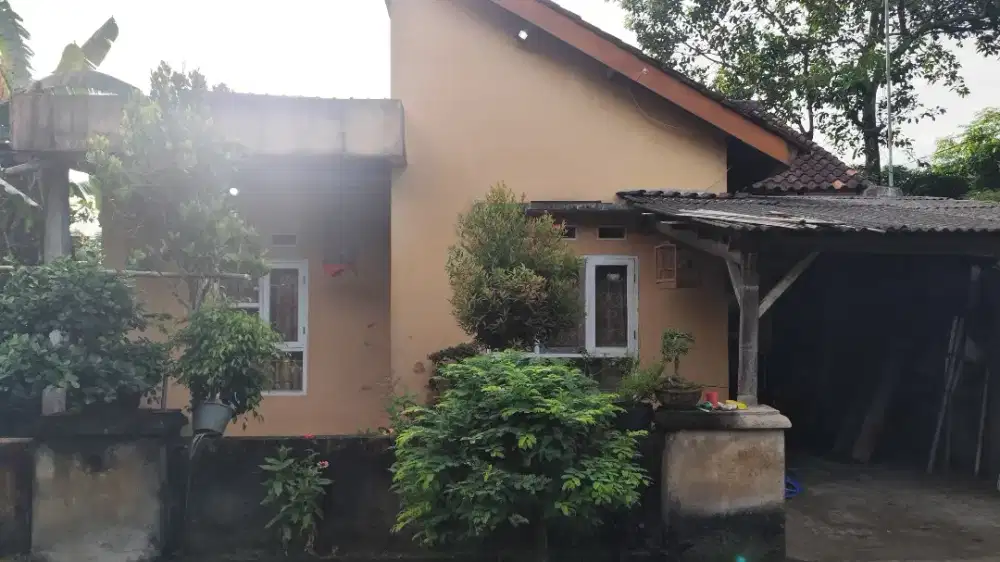 DISEWAKAN RUMAH – LOKASI STRATEGIS DI SERANG BARAT
