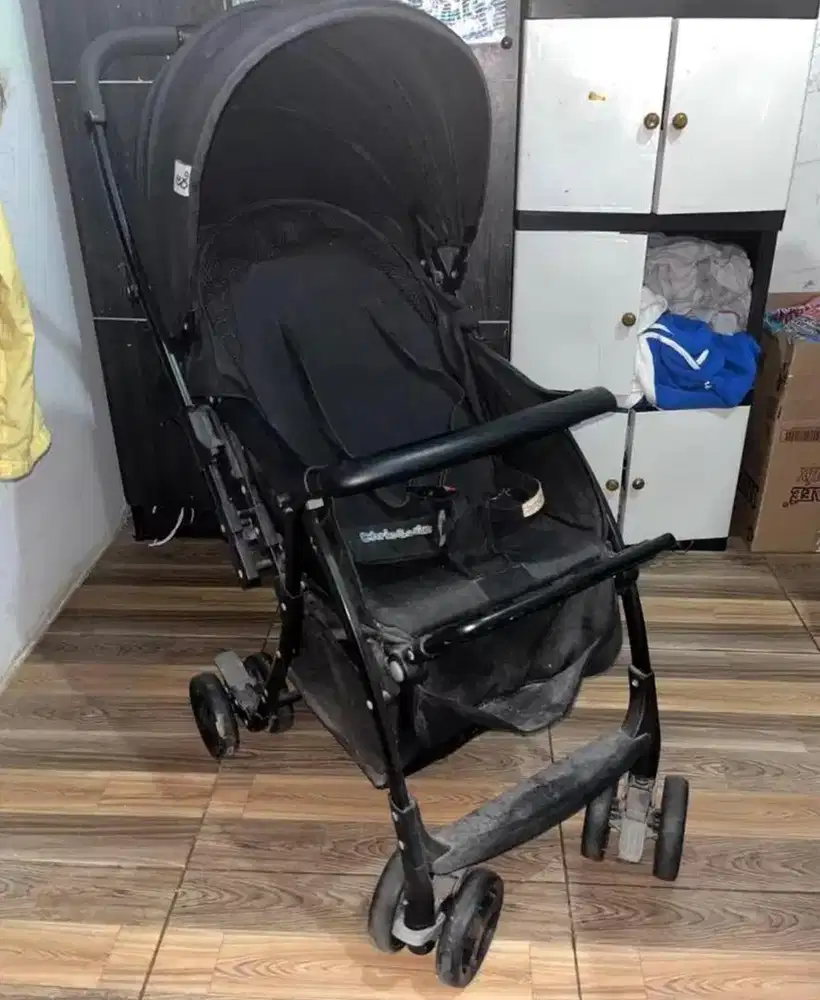 Stroller bayi chris olin