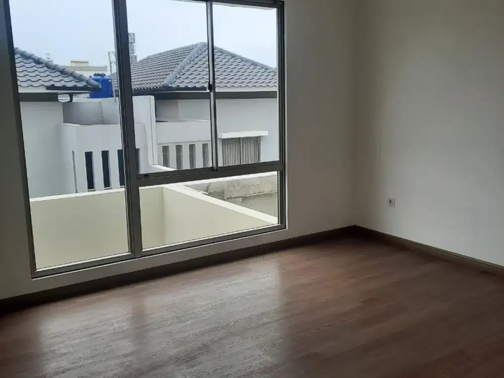 DIJUAL DAN DISEWAKAN CEPAT RUMAH SEMI FURNISHED @RUMAH GOLF ISLAND