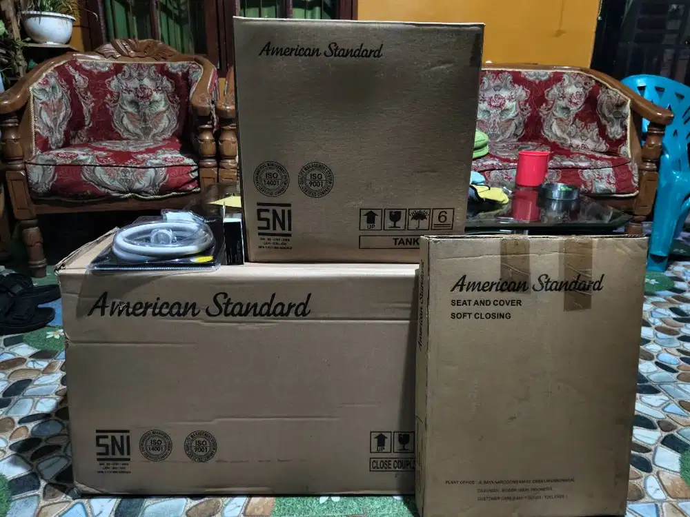 DIJUAL CLOSET & SHOWER