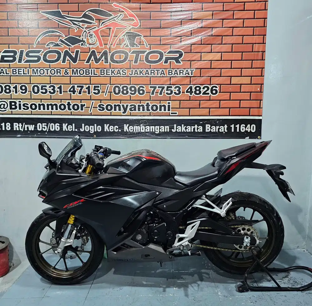 ISTIMEWA ! HONDA NEW CBR FACELIFT LED USD 150 TAHUN 2023 / 2022 HITAM
