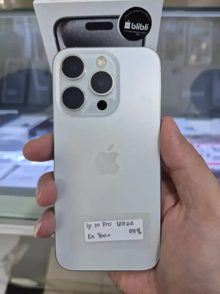 Iphone 15 pro 128gb resmi