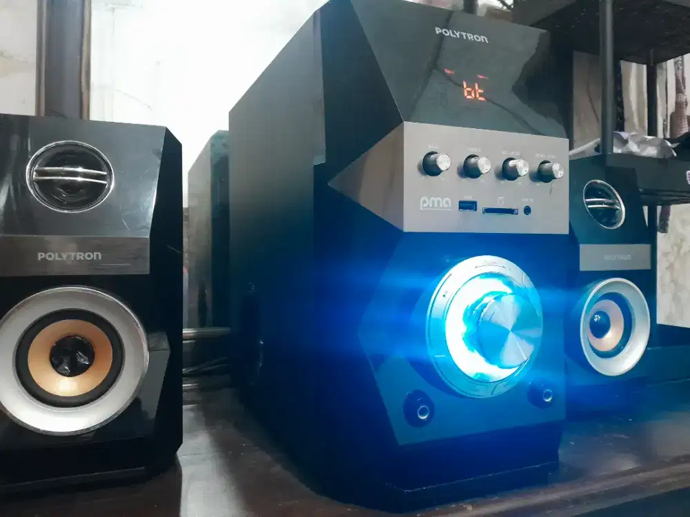 Speaker aktif Polytron PMA 9502