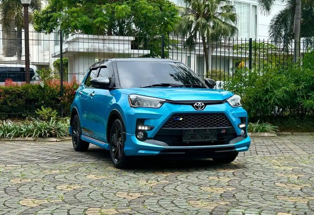 KM ANTIK Like New Raize GR Sport turboTwotone AT Automatic 2022