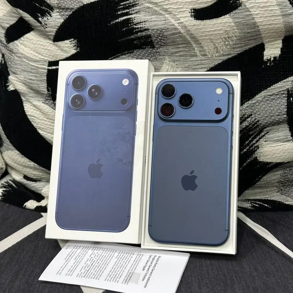 iPhone 17 Pro Max Deep Blue 256 GB iBox