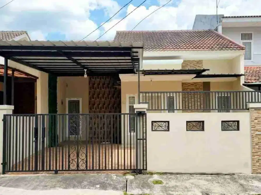Rumah siap huni kondisi rapih dan terawat di Griyaloka BSD