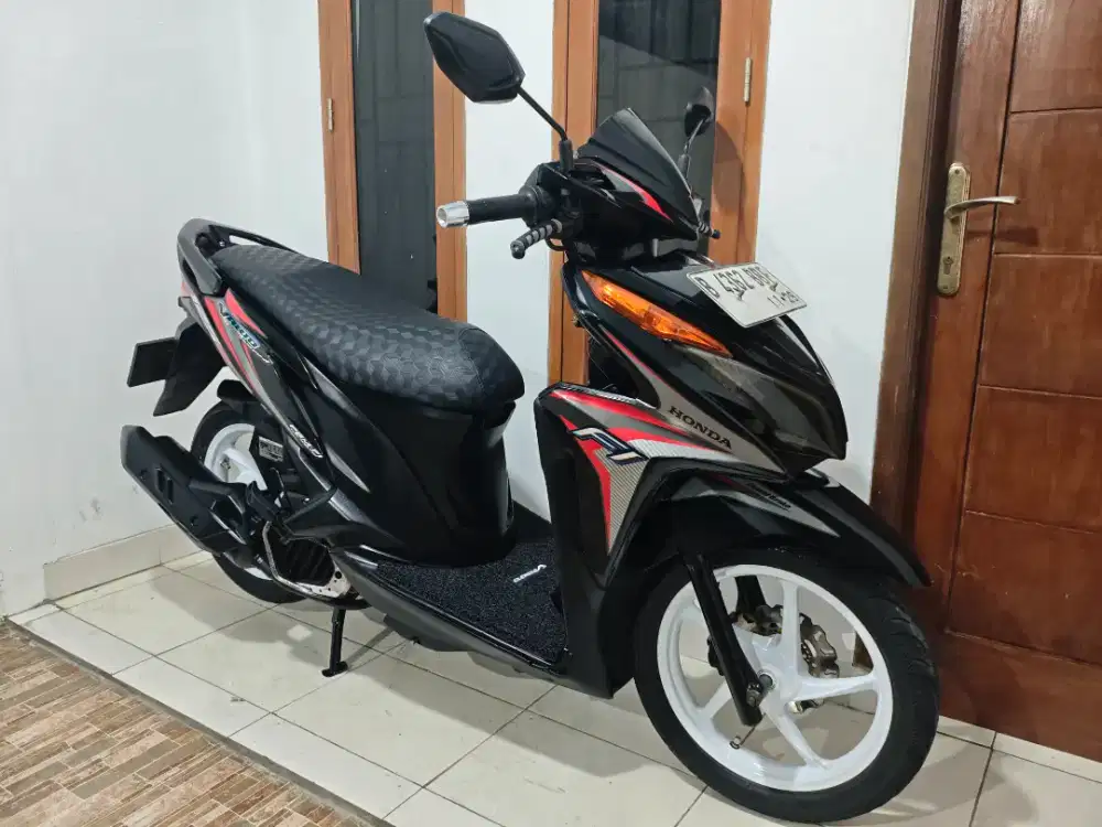 Honda Vario Old KZR 125 Injeksi ISS Th 2014 Mulus Terawat Pajak Hidup
