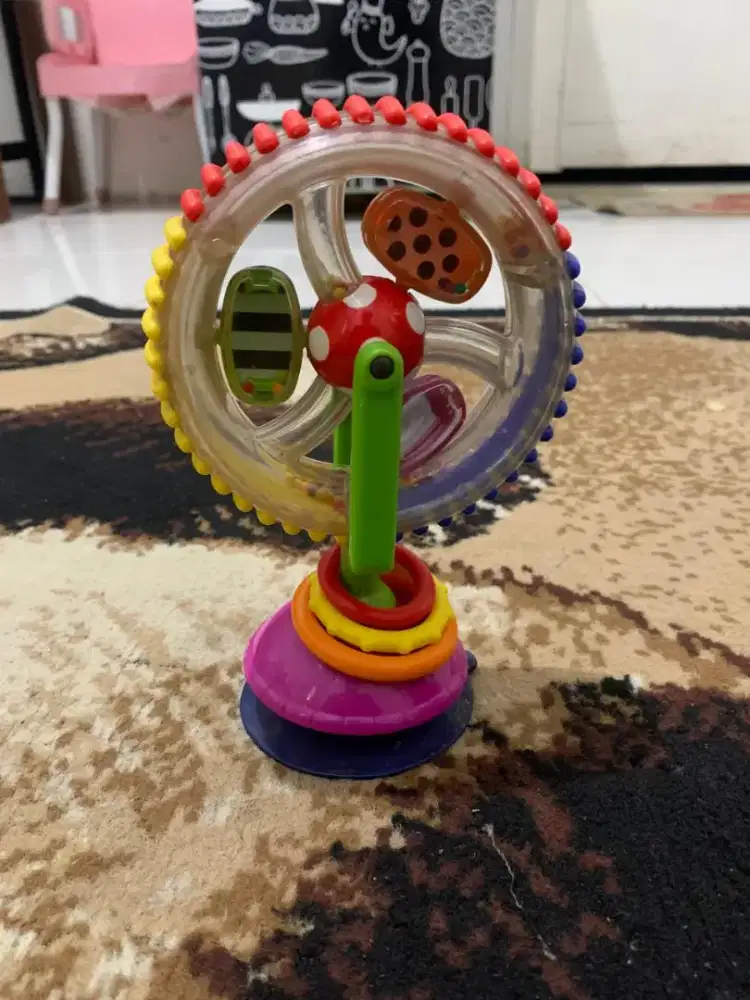 Mainan bayi umur 6 bulan