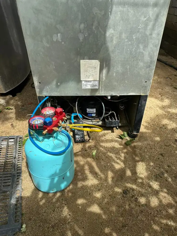 SERVICE KULKAS DAN FREZER