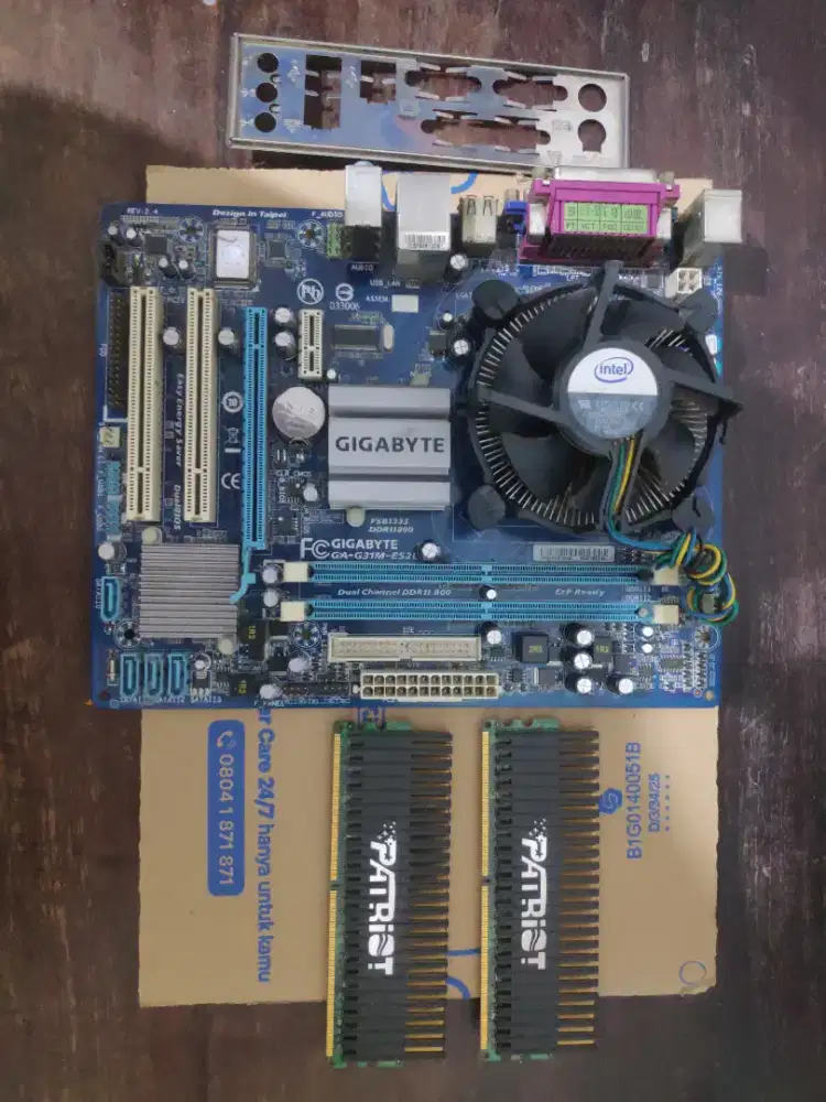 Main Board Gigabyte Core2duo E7500 2.99ghz Ram 4gb Normal