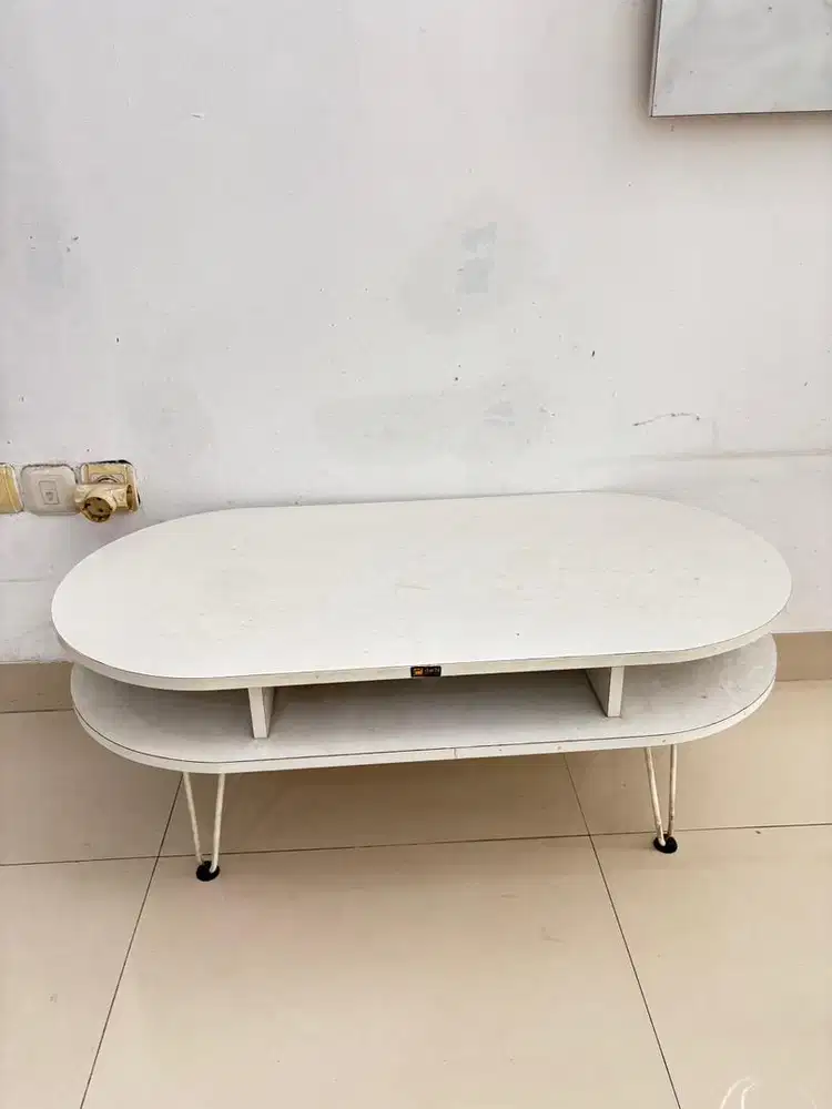 Meja tamu putih preloved