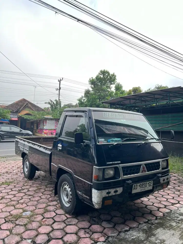 Mitsubishi Pickup L300 2014 Pick Up