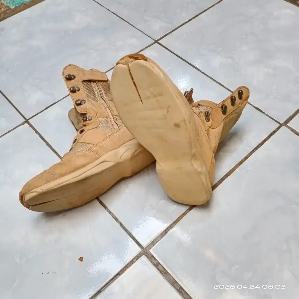 COD Bandung 100rb dapat 3 pasang Sepatu