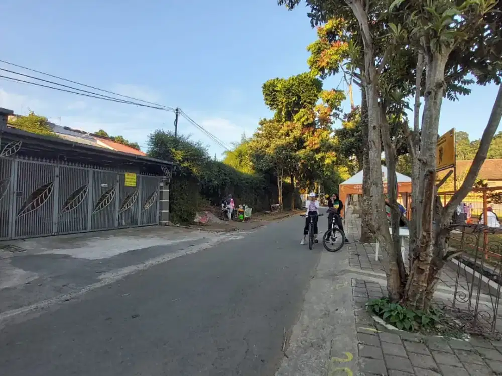 Hanya Selangkah ke Jalan Raya Lembang Dekat Borma Farmhouse dan Floating Market Bandung Utara