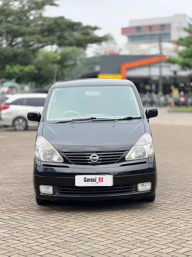 Nissan Serena CT 2012 AT