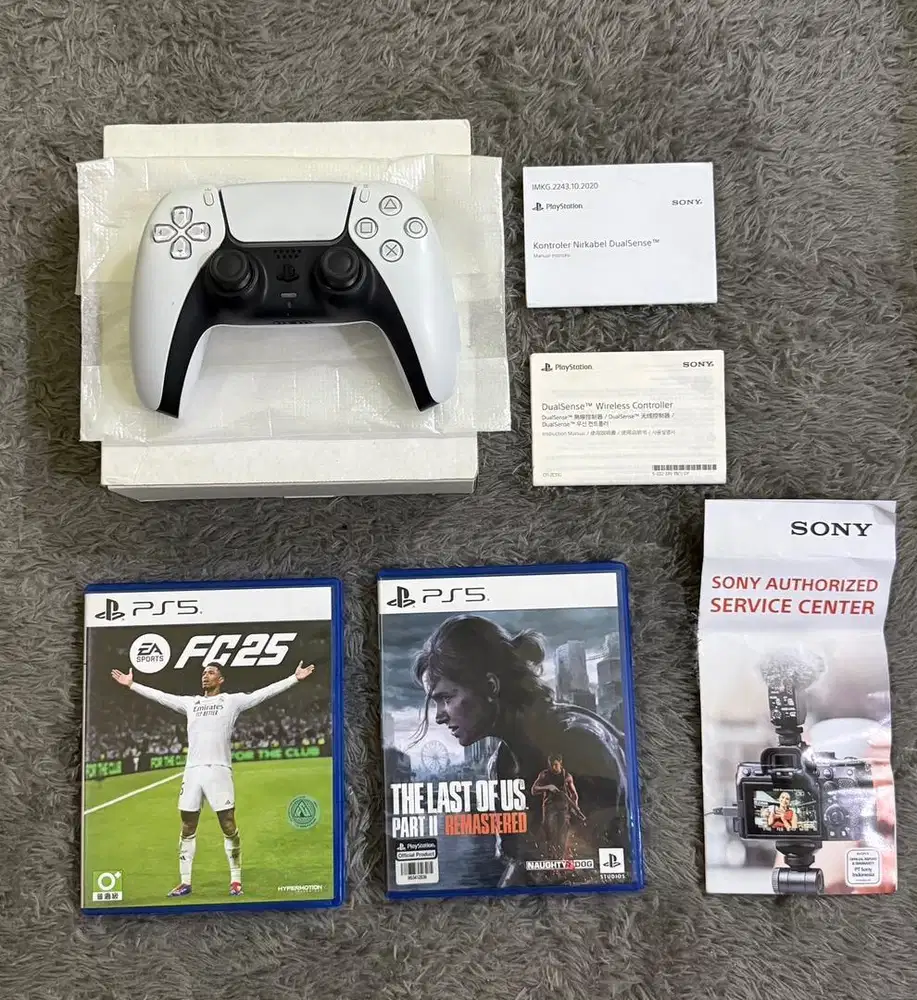 Stick Original PS5 + 2 Kaset PS5 (Original)