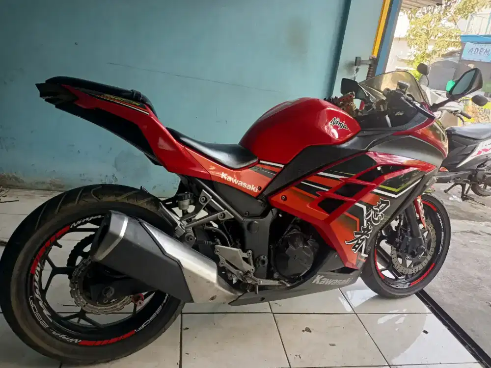 Ninja 250 Fi 2014 komplit