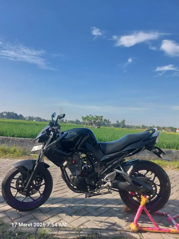Yamaha Scorpio 225cc plat D