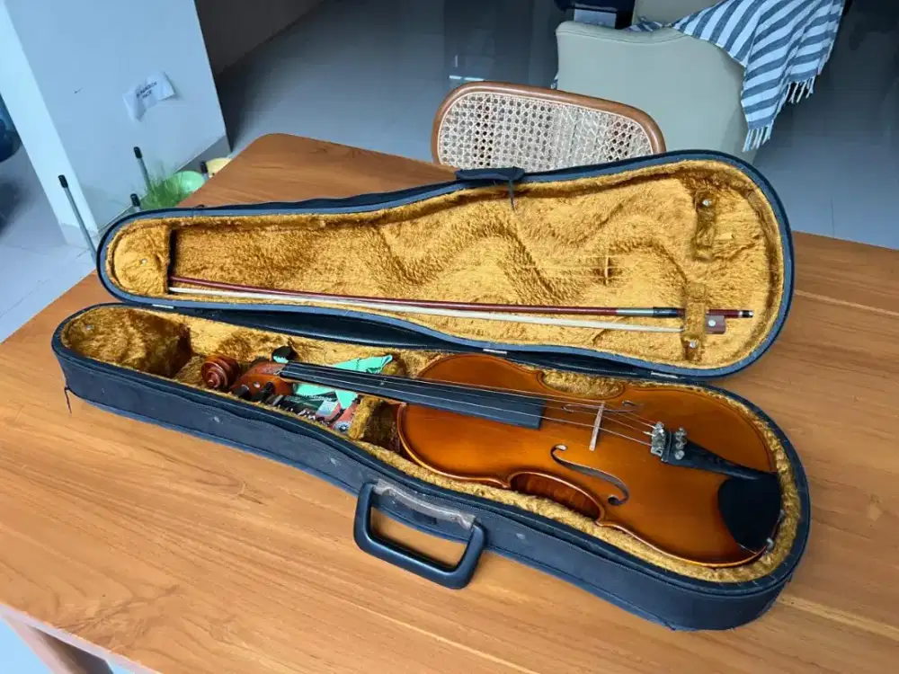 Biola Strunal Czech 1997 Fullset 4/4