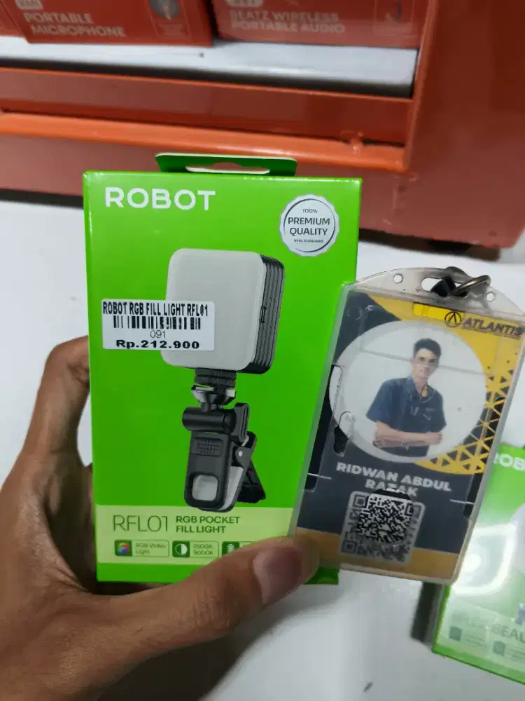 ROBOT RGB FILL LIGHT RFL01 | ATLANTIS DAHSYAT