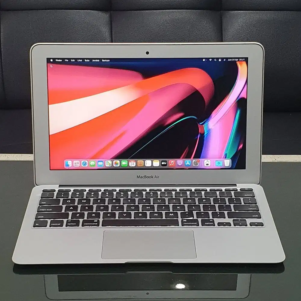 MacBook Air 11” Early 2014 Core i5 RAM 4GB SSD 128GB