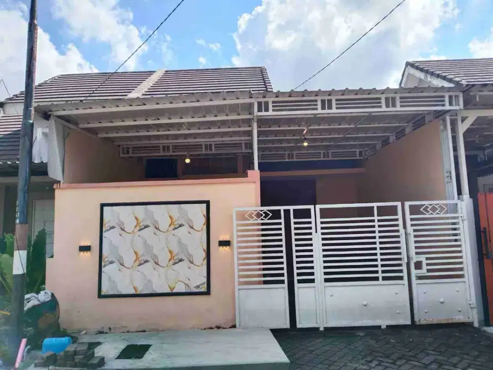 Rumah Lokasi Perumahan Safira Regency Taman Sidoarjo