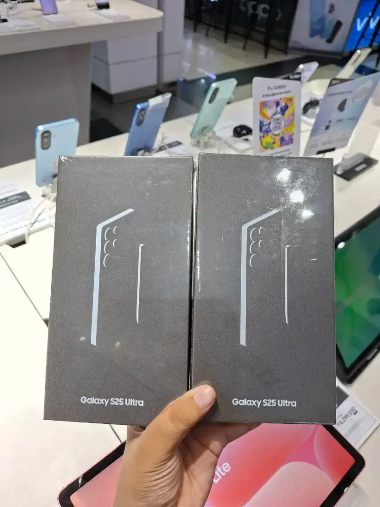 NEW SAMSUNG S25 ULTRA 12/256GB BERGARANSI RESMI