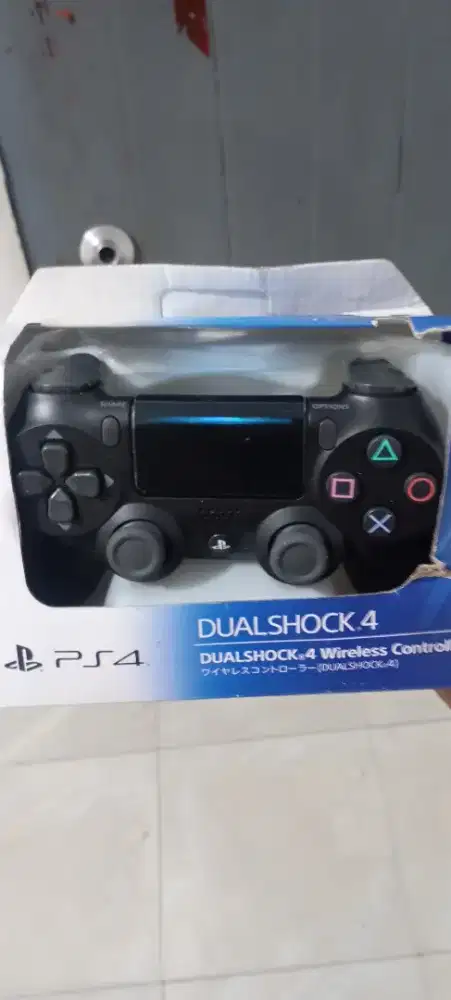DIJUAL STICK PS4 ORI – MASIH BAGUS