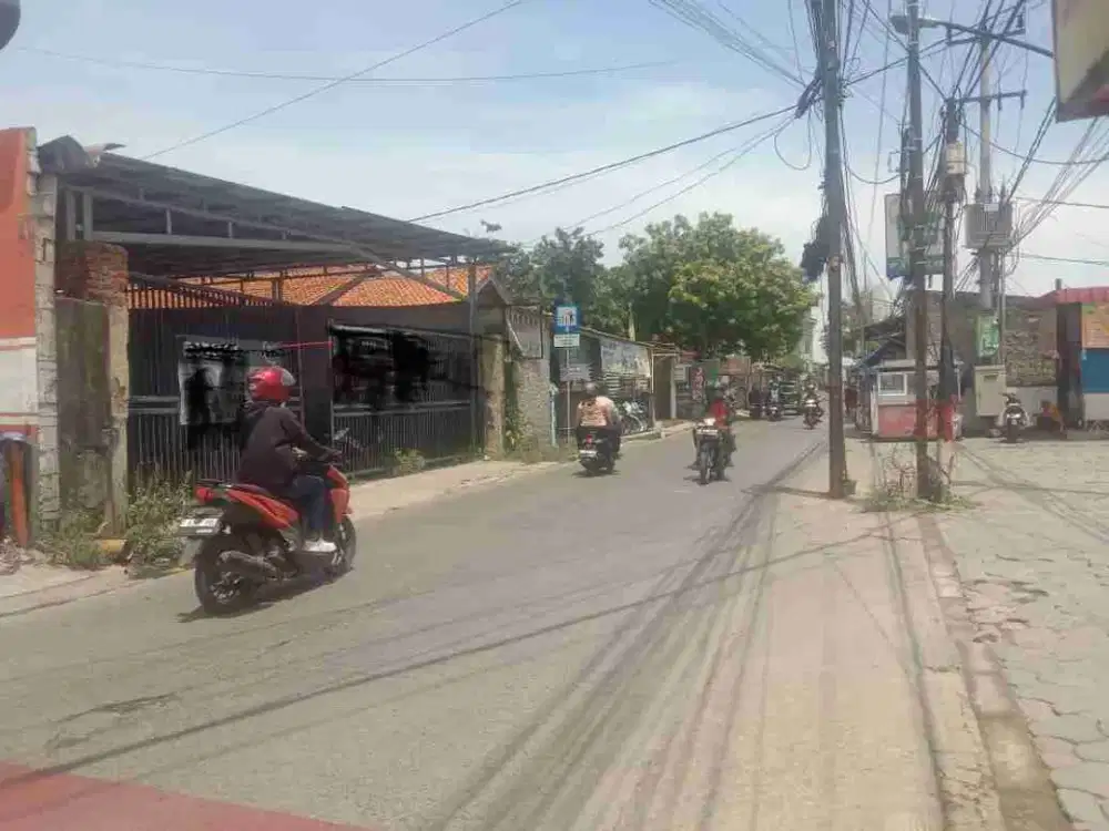 Disewakan Tanah cocok untuk Restaurant dan komersial lainnya strategis pinggir jalan raya di Cipayung Depok