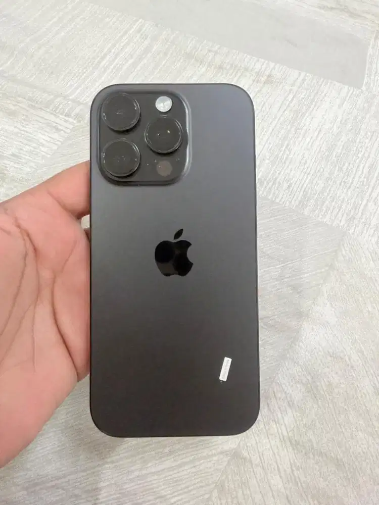 Jual hp second/bekas Apple Iphone 16 Pro 516gb mulus 99,9% dan mewah