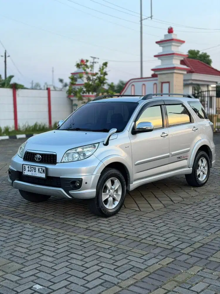 Toyota Rush S Trd Sportivo M/T 2014 Istimewa