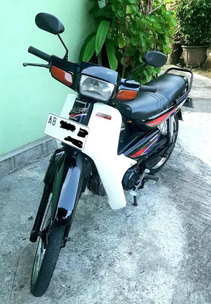 Honda Astrea Grand