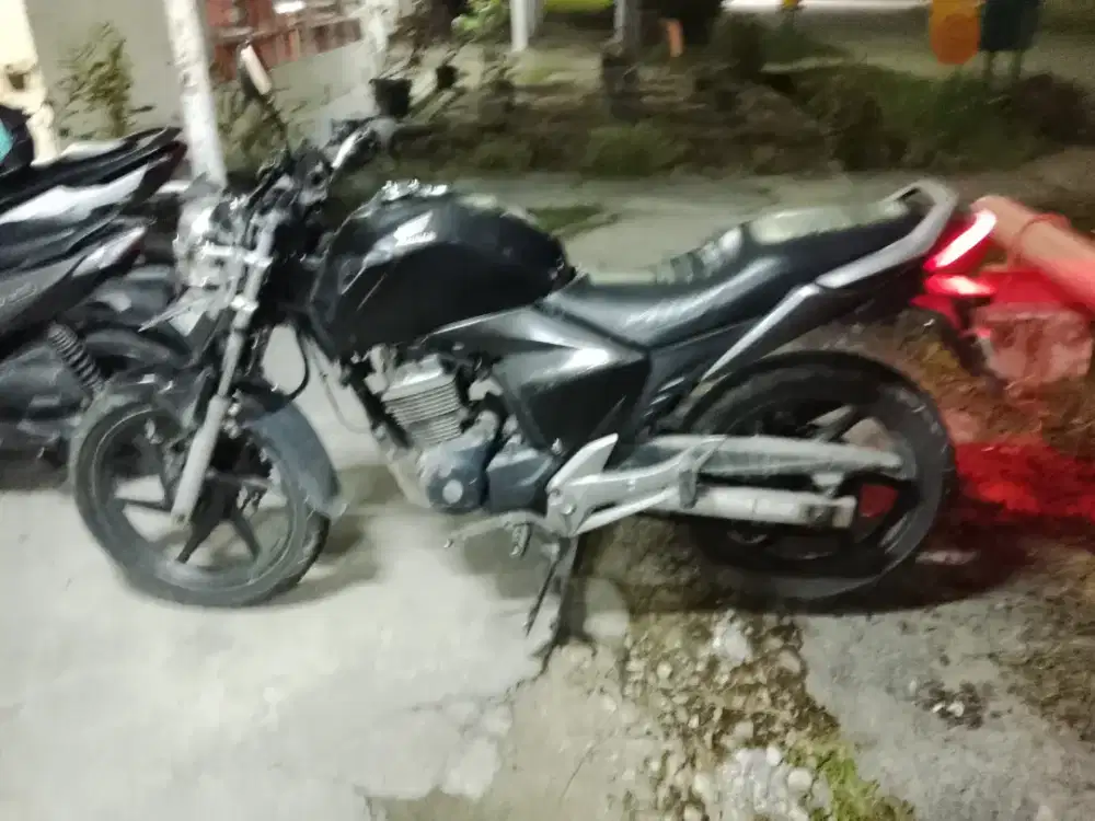 Jual Megapro. Buka harga 8.5 jt nego