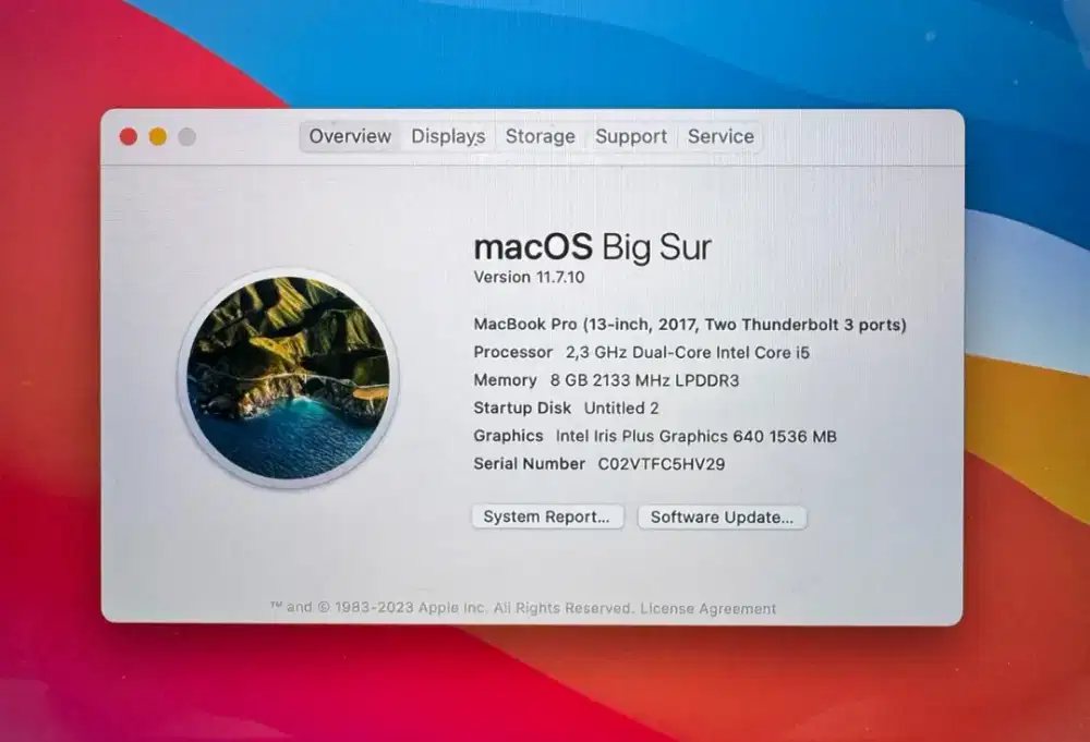 Macbook Pro 2017  Core I5 layar 13Inch Ram 8 Ssd 256 Grey kamera off